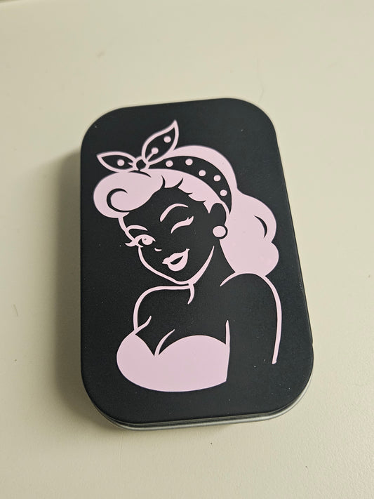 boite noire motif pin up