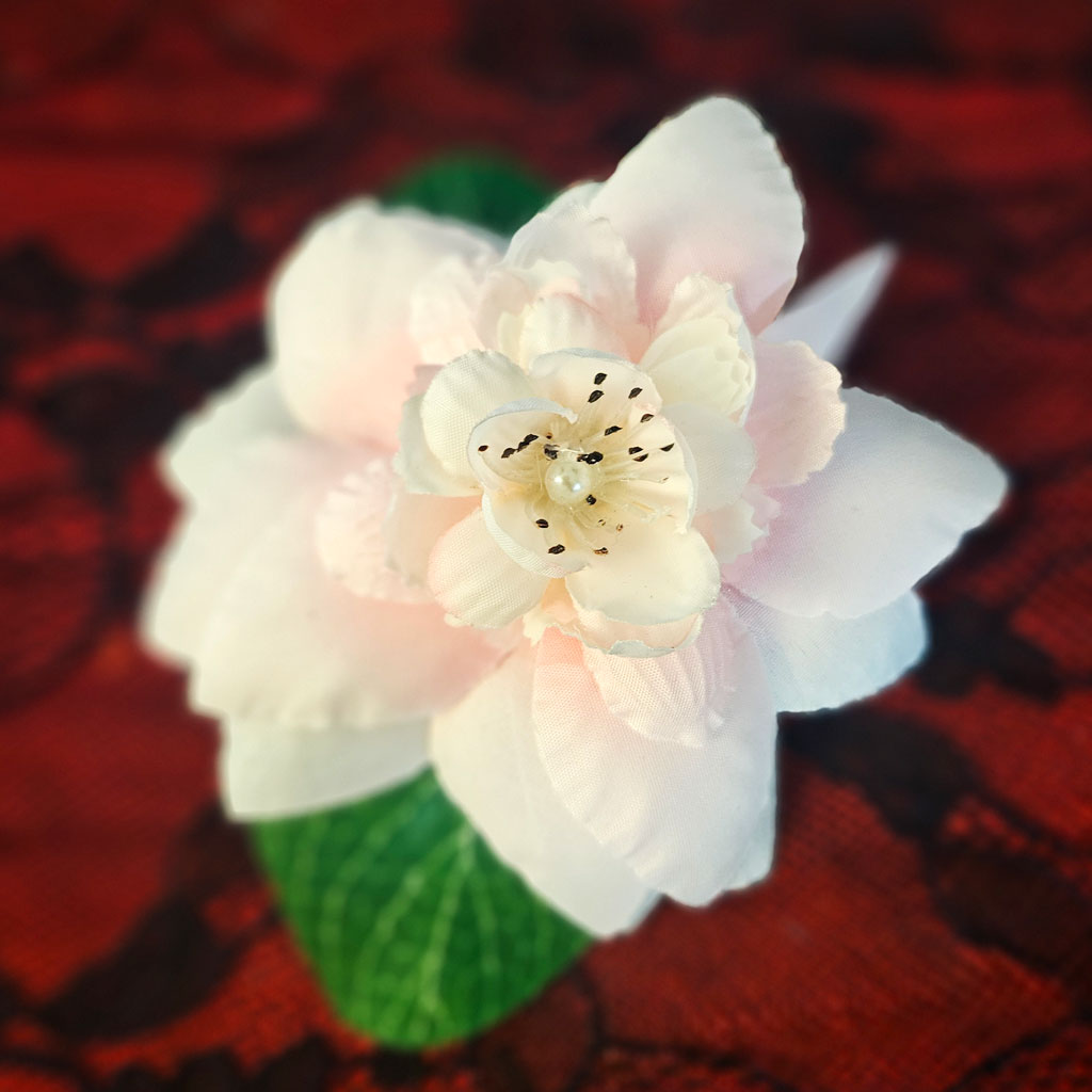 fleur_pin_up_tons_roses_simple
